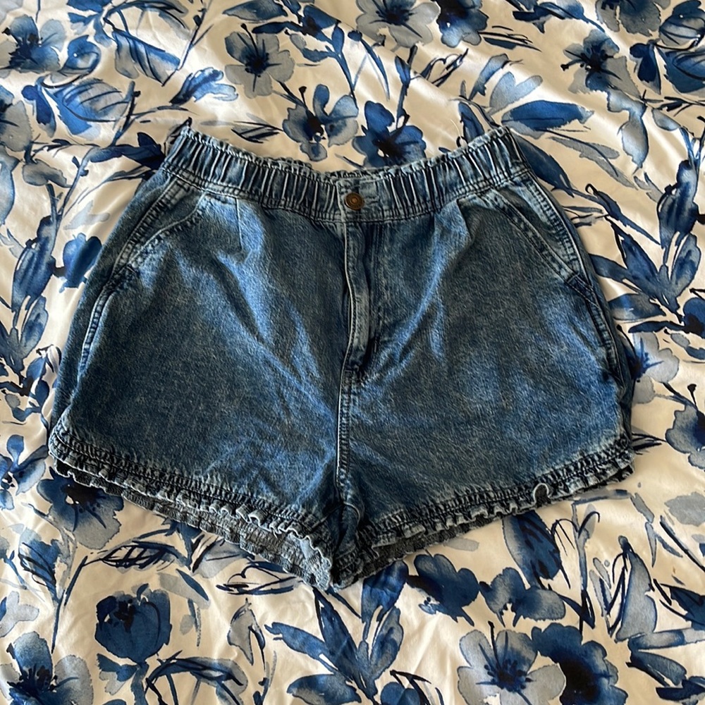 American Eagle Mom Shorts